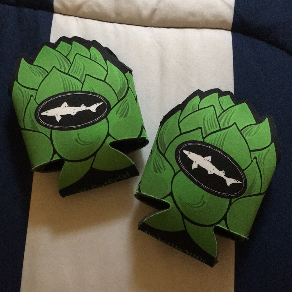 Dogfishhead hops shaped koozie